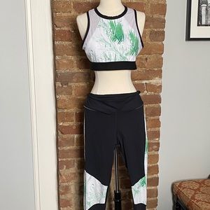 Alala tropical print leggings and sports bra set L
